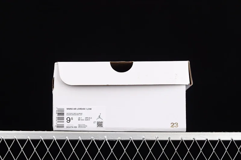 All categories Air Jordan Jordan series basketball shoes Air Jordan 1 Low G version pure original Air Jordan 1 Low AJ1 Joe 1 Wolf gray low-top cultural leisure sports sneakers DC0774-105